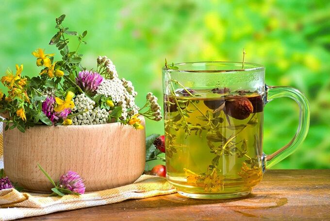 During the days of fasting on kefir, it is necessary to drink herbal teas